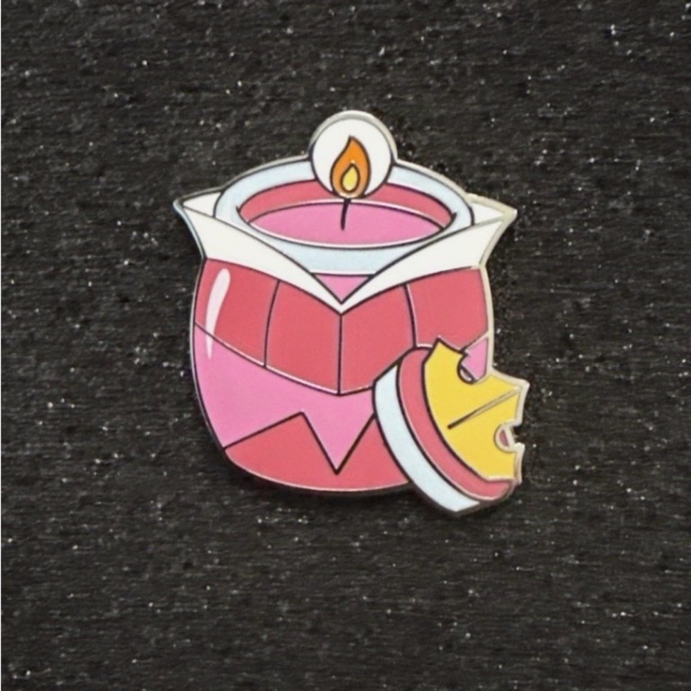 Disney Magical Mystery Princess Aurora Candle Pin-  Sleeping Beauty